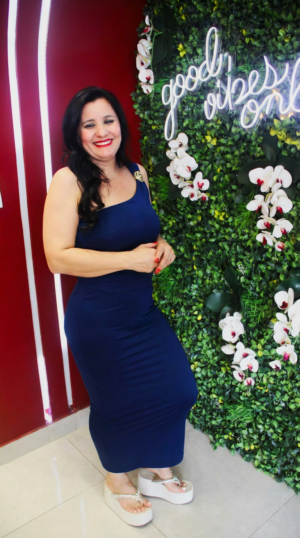 Vestido Nula Manga com Detalhe na Alça